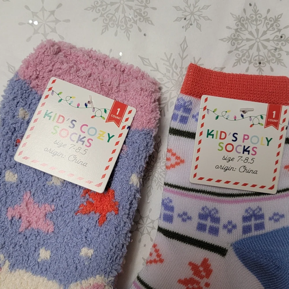 Kid's Cozy Socks Festive Holiday Christmas Winter Theme